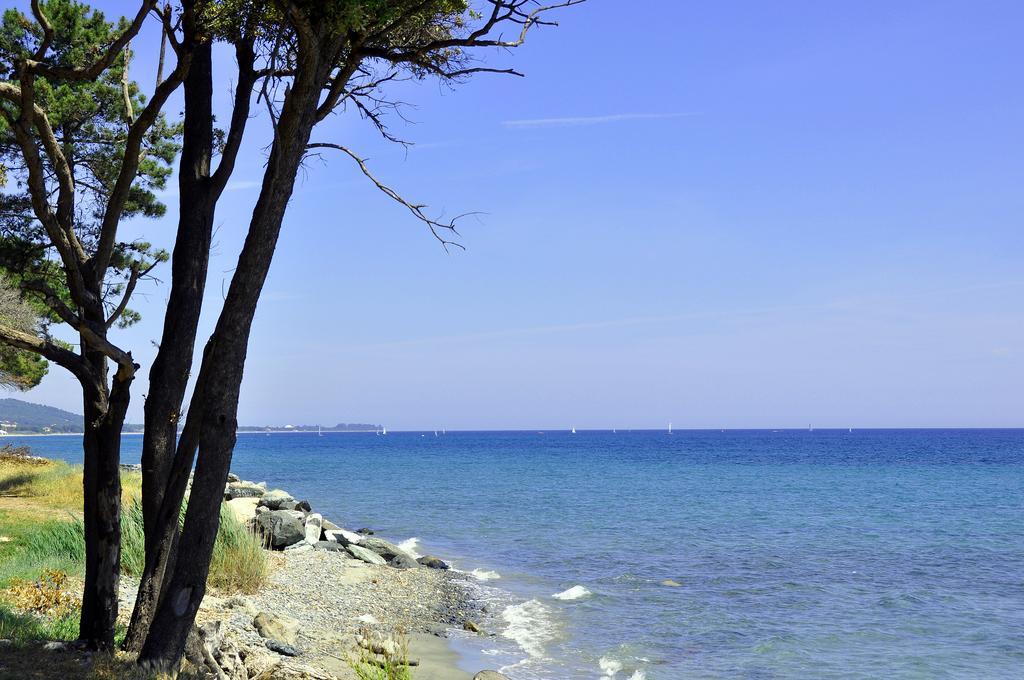 Апарт отель Sole E Mare Санта-Мария-Погжио Экстерьер фото